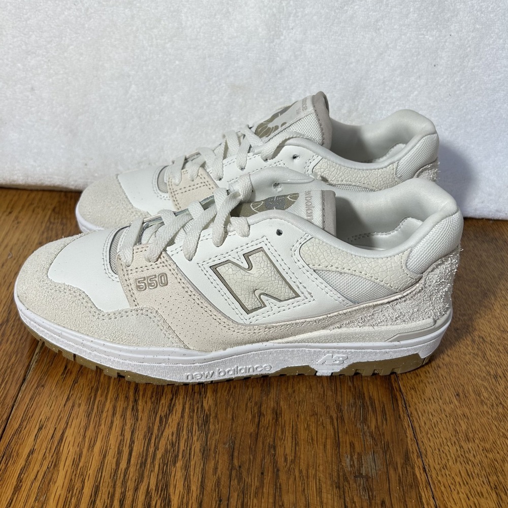 New Balance Womens Size 8 White Gum 550 Suede Leather Shoes